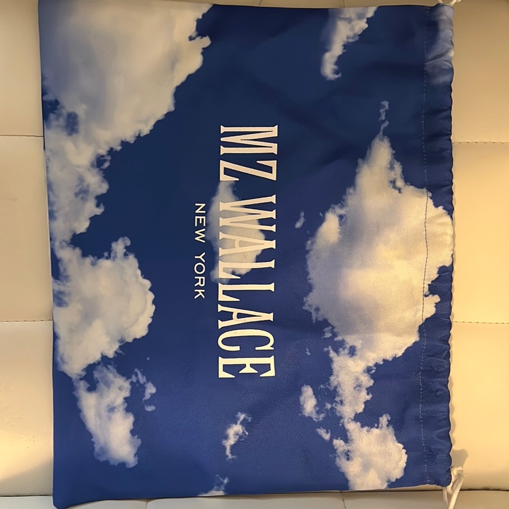 Mz Wallace dust bag
